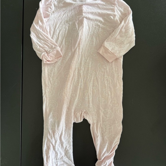 Milkberry kids sleeper with smiley faces - Picture 4 of 4